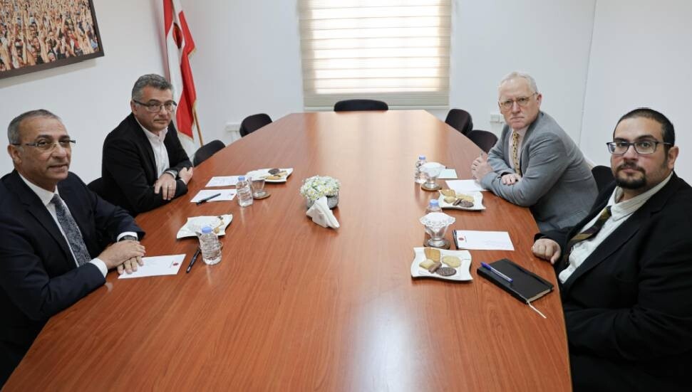 Tufan Erhürman, İngiliz Yüksek Komiseri Michael Tatham ile görüştü