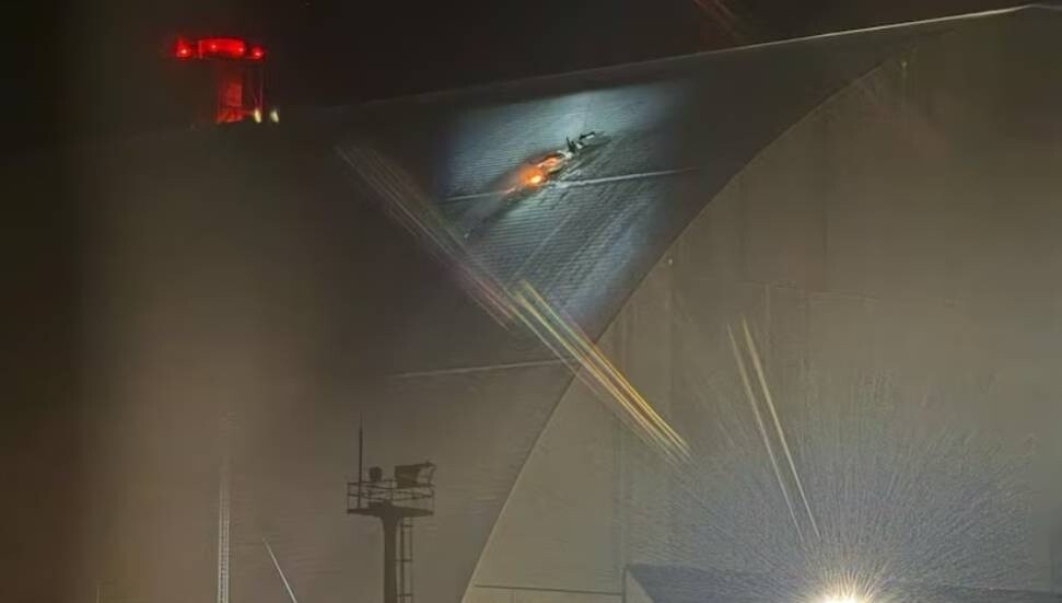 Rusya, Çernobil Nükleer Santrali'ni vurdu: Reaktörde yangın çıktı