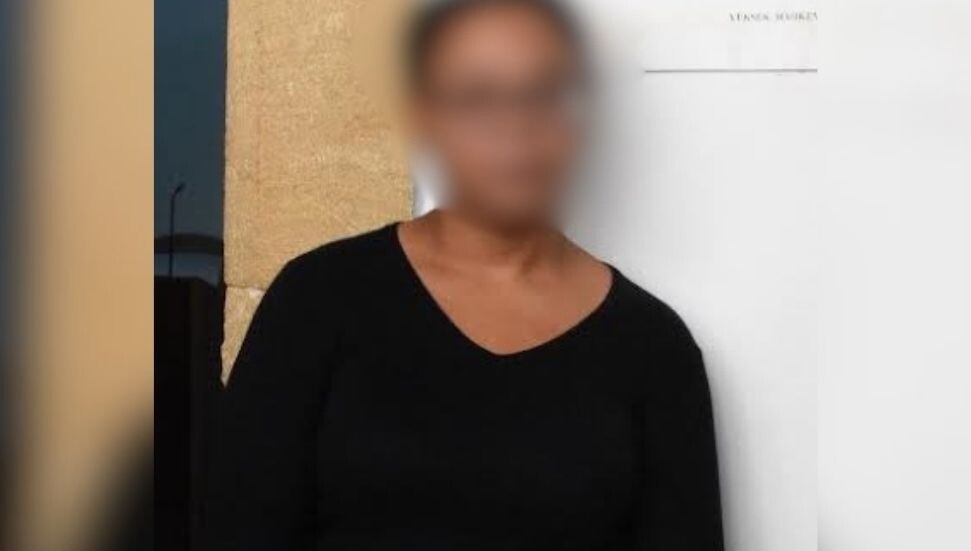 Gümrüğe beyan edilmeyen kıyafet, kol saati ve elektronik ürünle yakalandı, teminata bağlandı