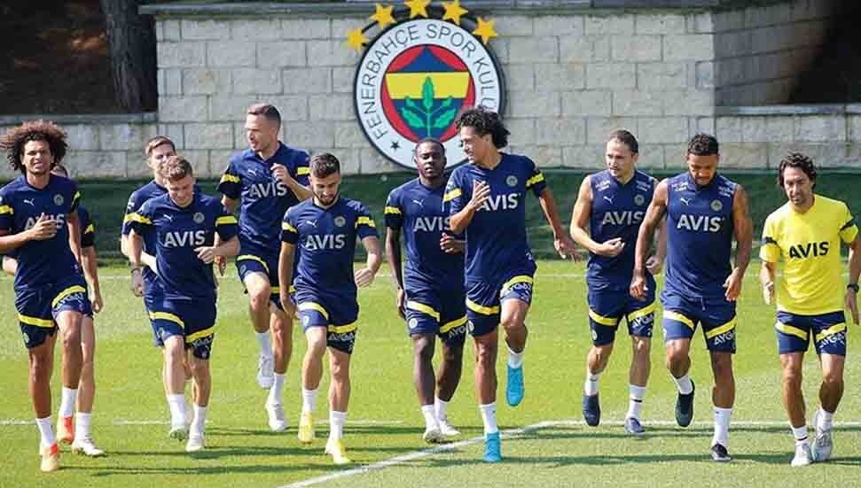 Fenerbahçe, Austria Wien maçı hazırlıklarını tamamladı