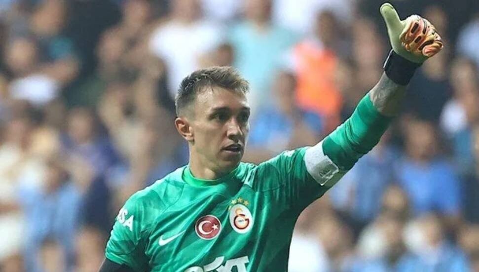 Fernando Muslera, Arjantin kulübü Estudiantes'e transfer oldu