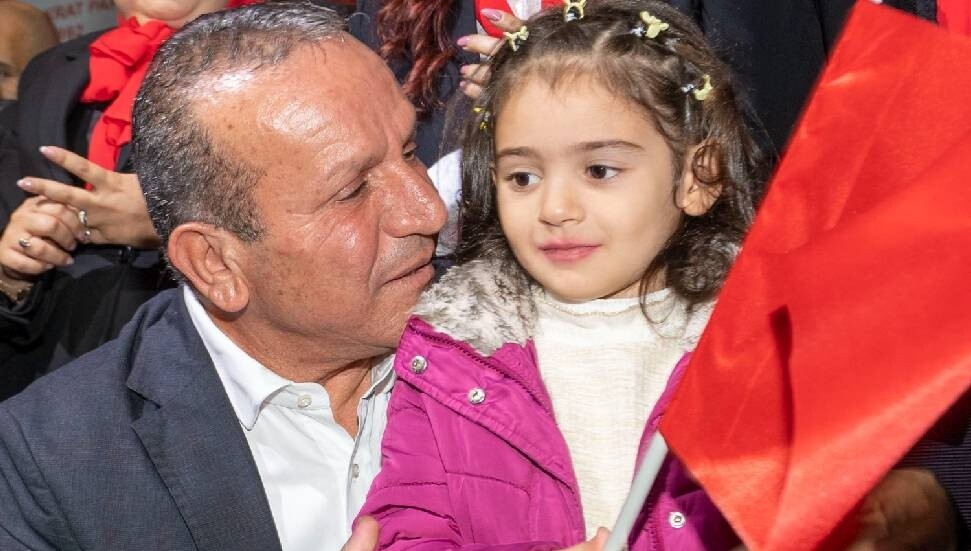 Fikri Ataoğlu'ndan 'Dünya Çocuk Günü' mesajı