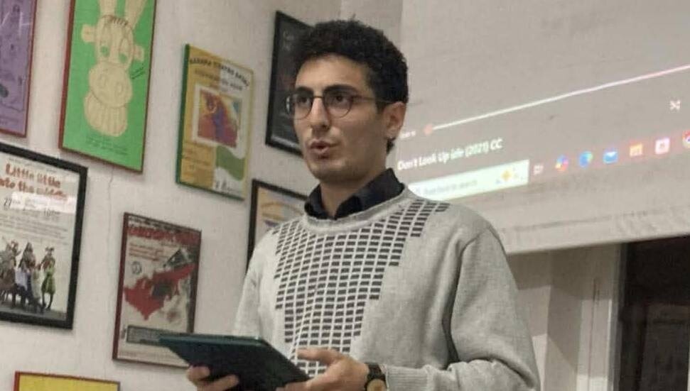 Baraka Kültür Merkezi'nin "İzle-Tartış" etkinliğinde "Yukarı Bakma" filmi izlendi
