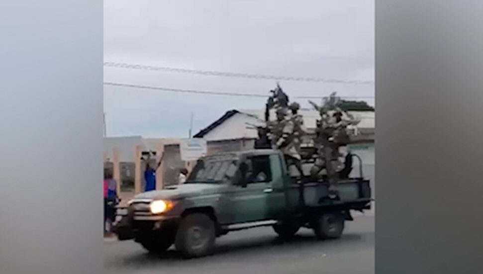 Gabon'da darbenin arkasındaki isim General Nguema, Fransız basınına konuştu