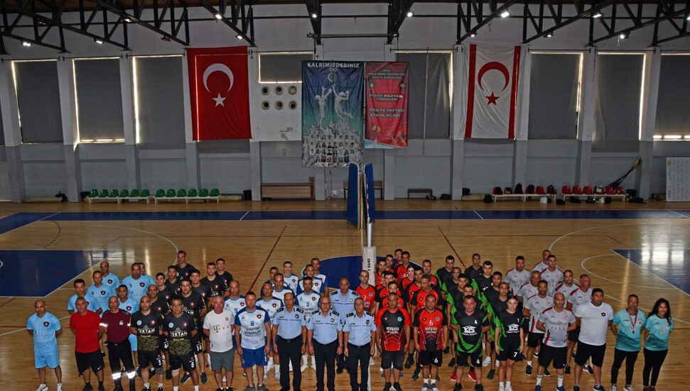 İtfaiye Haftası Etkinlikleri... Voleybol Turnuvası’nın açılış seremonisi yapıldı