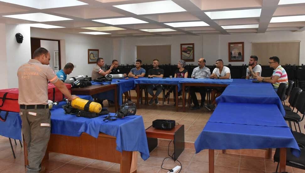 Girne Belediyesi personeli, ‘İş Sağlığı ve Güvenliği Uygulamaları’ kapsamında eğitim aldı
