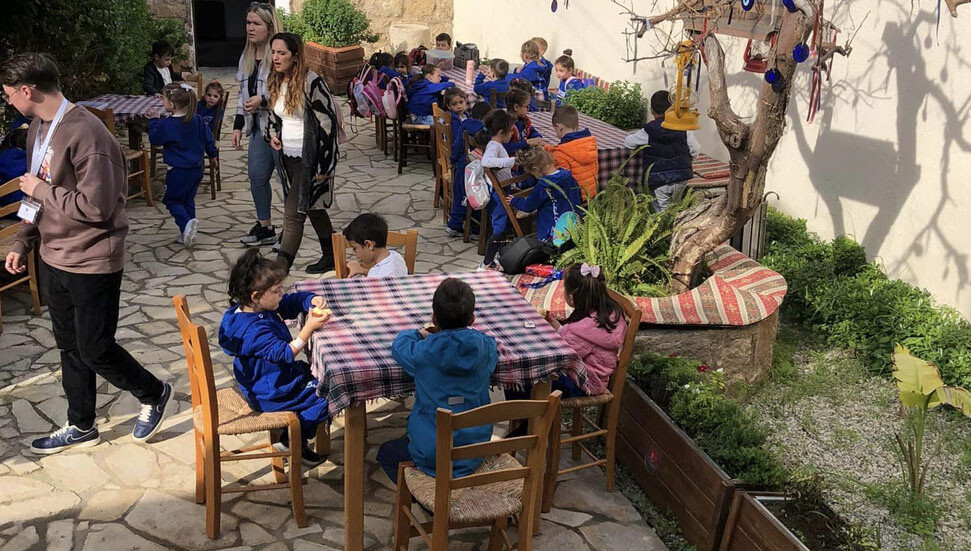 Minikler, Kıbrıs köy kültürünü keşfetti