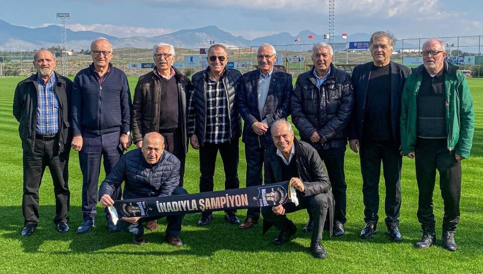 Kıbrıs Barış Kupası kahramanları 50 yıl sonra Gönyeli Stadı’nda