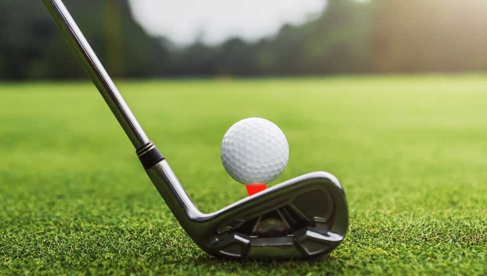 Aracında kanunsuz olarak golf sopası taşıyan sürücü aleyhinde yasal işlem başlatıldı