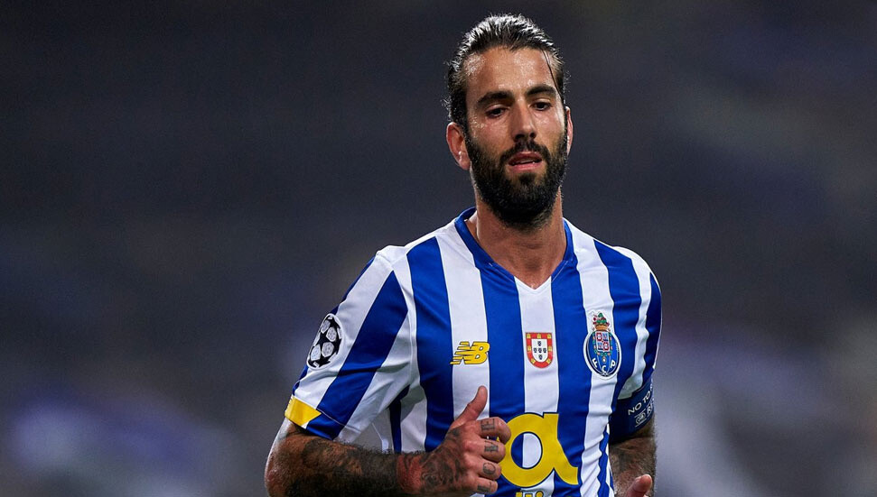 Galatasaray, Sergio Oliveira için görüşmelere başladığını duyurdu