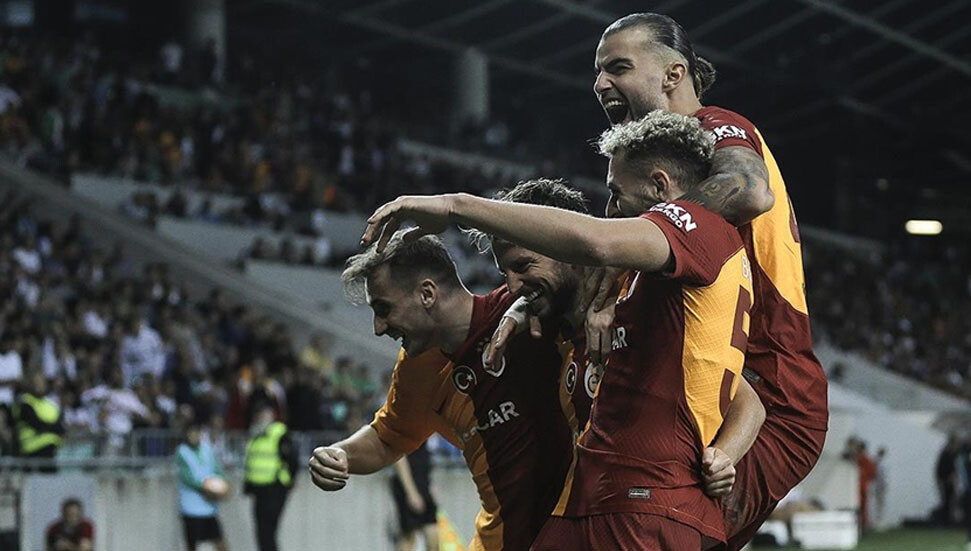 Galatasaray, Slovenya'dan avantajla dönüyor