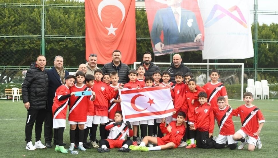 KKTC U12 Milli Takımı'ndan Mersin'de gövde gösterisi