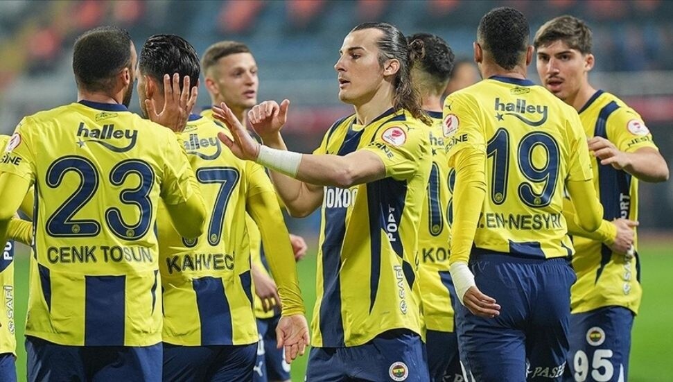 Fenerbahçe, Kasımpaşa'nın gençlerini rahat yendi