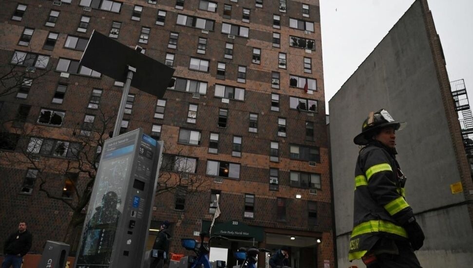 ABD'de apartmanda çıkan yangında 7 kişi yaralandı, 250'den fazla kişi tahliye edildi