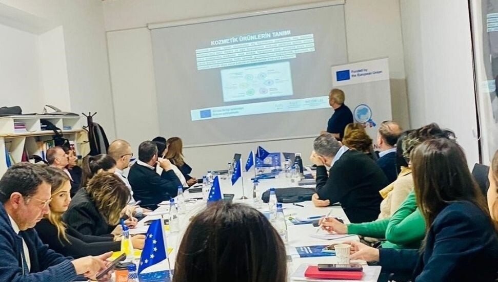 "Kozmetik Ürünlerinin Güvenliği" eğitimi Lefkoşa'da yapıldı