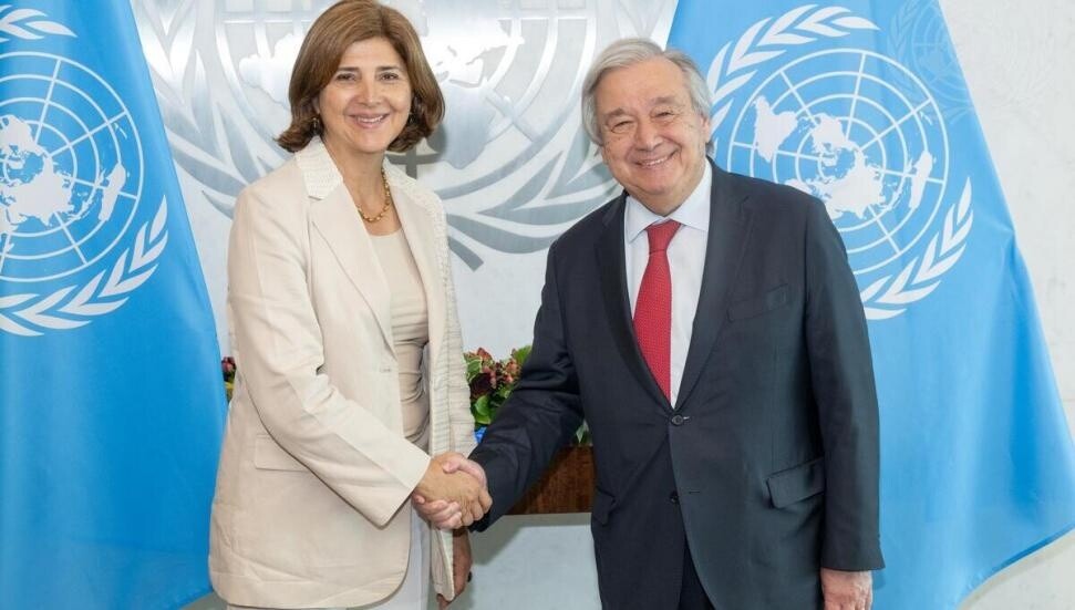 Üçlü görüşme Rum basınına yansıdı: Holguin 5+1 görüşme hazırlığı için adaya geliyor!