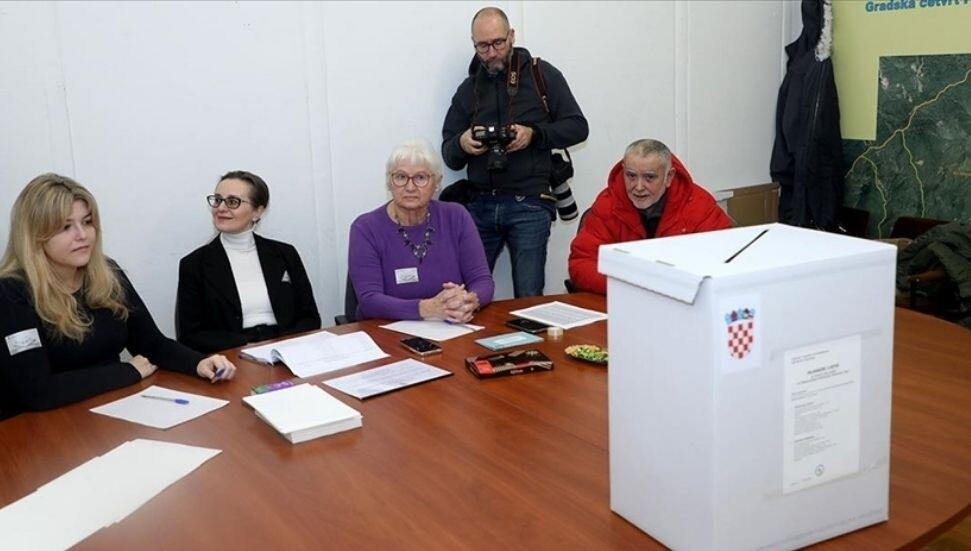 Hırvatistan'da cumhurbaşkanlığı seçiminin ikinci turu başladı