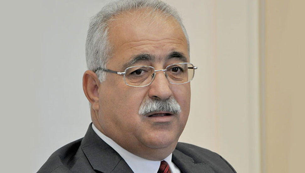 İzzet İzcan: Bu kaçıncı fiyaskonuz?