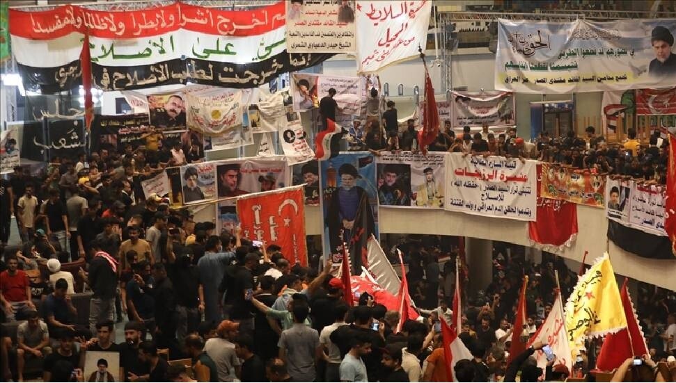 Irak'ta Sadr'dan 'eyleme devam ve erken seçim' çağrısı