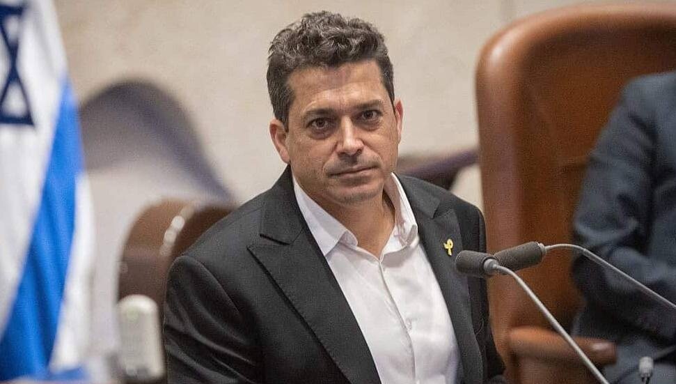 İsrailli Bakan, antisemitizm için Güney Kıbrıs'a gitti