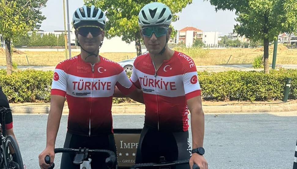 Emre Kaplan ve Ege Erülkü Balkan Şampiyonası için kampta