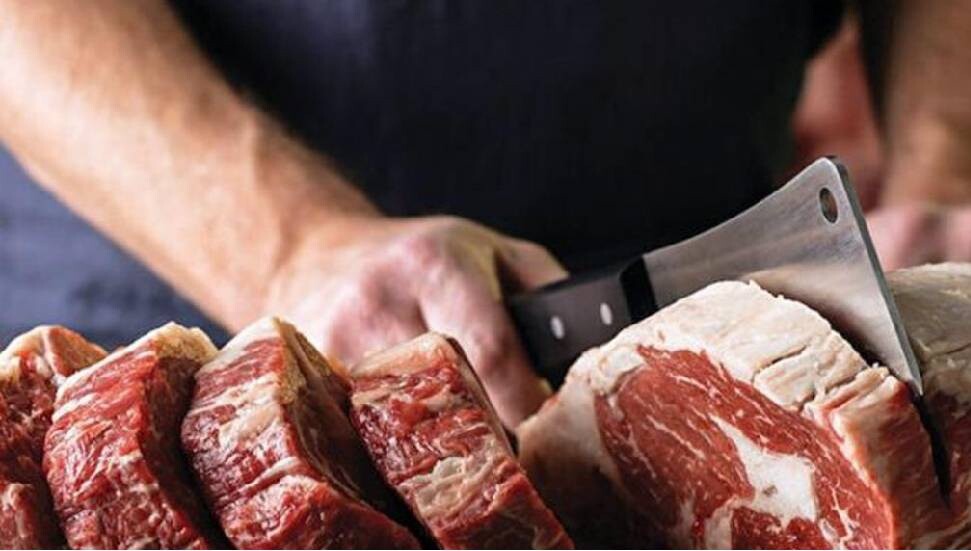 Kasaplar Birliği, et fiyatlarının “düşük” olduğundan şikayet etti, bazı kasaplar fiyatları daha da aşağı çekti!