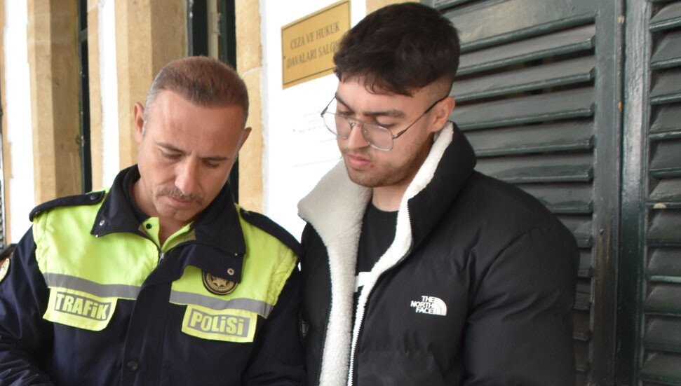 Çalıştığı kiralık araç şirketinden izinsiz araç alıp kaza yapan zanlı teminata bağlandı