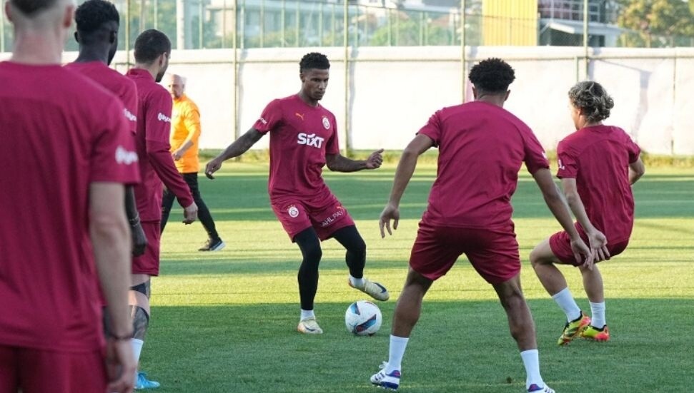 Galatasaray, Fenerbahçe derbisinin hazırlıklarını tamamladı