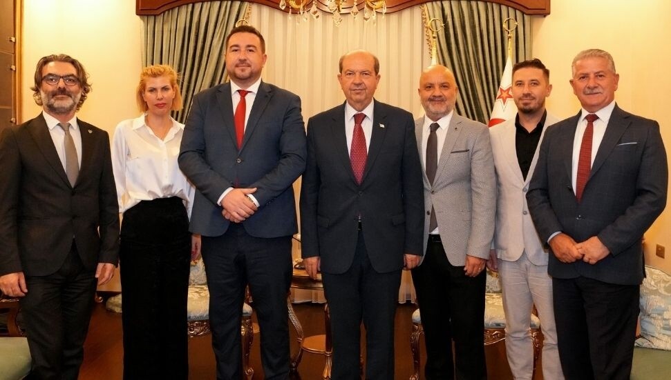 Cumhurbaşkanı Ersin Tatar, Uksin Prizen Üniversitesi’ni kabul etti