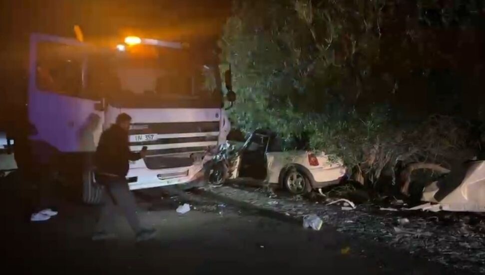 Haspolat-Taşkent ana yolunda kaza: 4 kişi yaralandı!