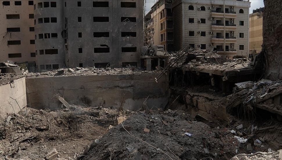 İsrail ordusu, Lübnan'ın güneyine 1 saat içerisinde 10'dan fazla hava saldırısı düzenledi