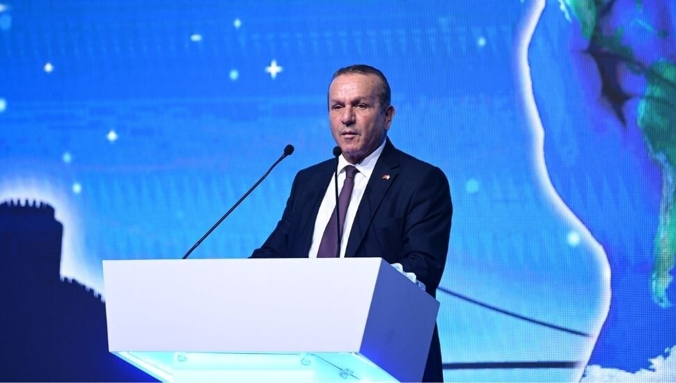 Fikri Ataoğlu: Ülkemiz sağlık turizmi ve helal turizmi gibi alternatif alanlarda da güçlü bir potansiyel sunuyor