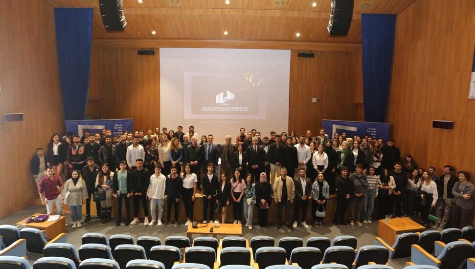 LAÜ’de “176. Yılda Öğretmen Okulları Nereden Nereye” konulu konferans gerçekleştirildi