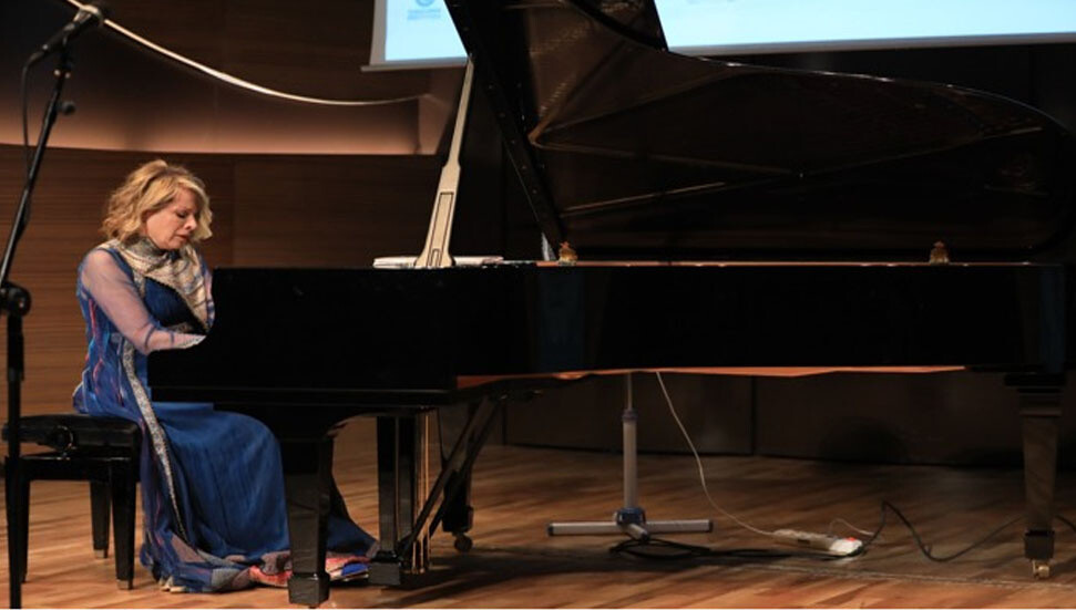 Rüya Taner ve Kürşat Başar Bakü’de konser verdi