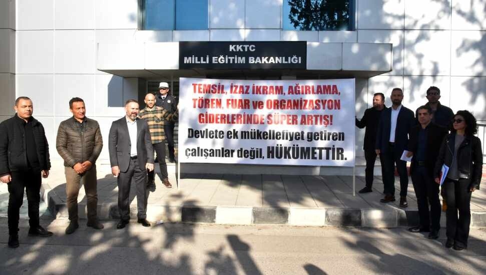 Sendikalar, hayat pahalılığı ve toplu iş sözleşmesi için eylemsel mücadeleyi sürdürecek