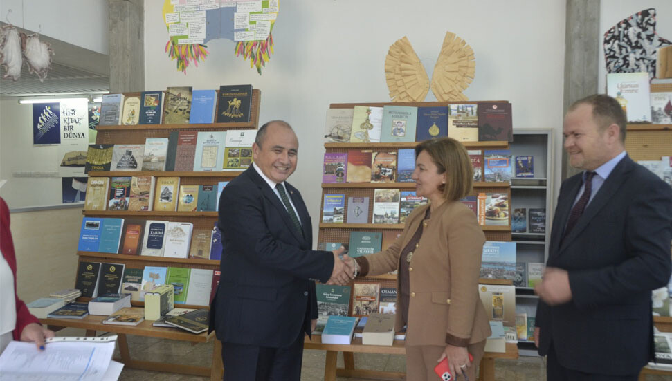 TC Cumhurbaşkanlığı Millet Kütüphanesi’den KKTC’ye kitap bağışı…