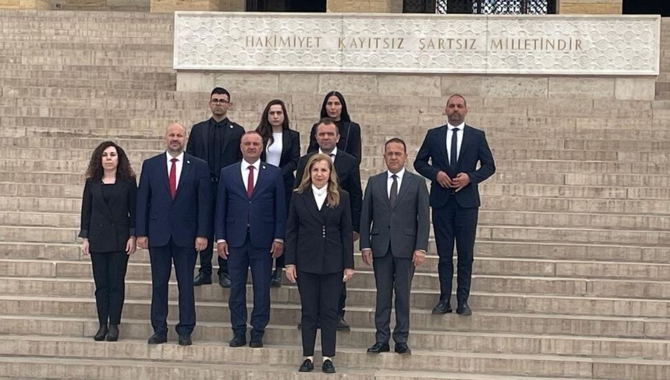 Meclis Komitesi heyetinden Anıtkabir’e ziyaret