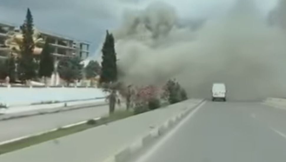 Gazimağusa’da bir işletmenin yardımcı evlerinde yangın çıktı!