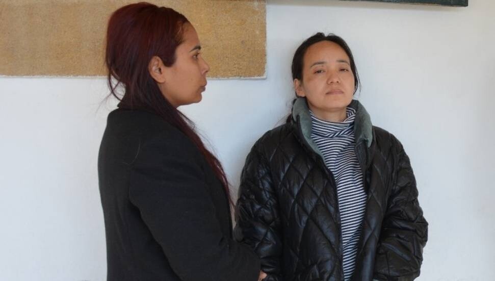 Güney’den Kuzey’e taksinin bagajında geçtiler, Ercan’dan çıkış yapacakları sırada yakalandılar!