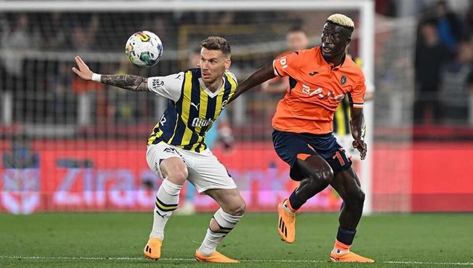 Fenerbahçe, Süper Lig'de erteleme maçında yarın RAMS Başakşehir'i ağırlayacak