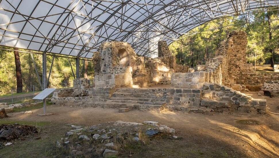 Baf'taki Gürcü Manastırı yeniden hayat buluyor
