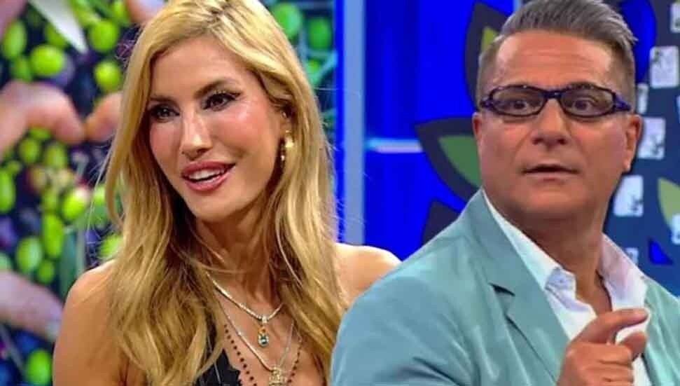 Mehmet Ali Erbil'den geri adım: Çağla Şıkel'den özür diledi