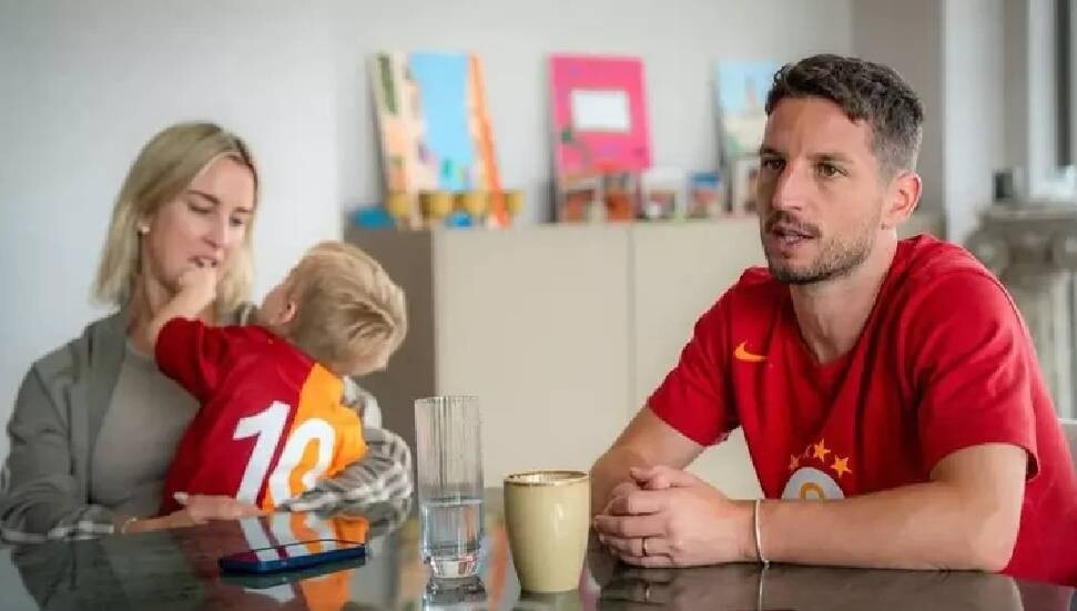 Galatasaray'ın yıldızı Mertens'in İstanbul'dan ev almaya parası yetmedi!