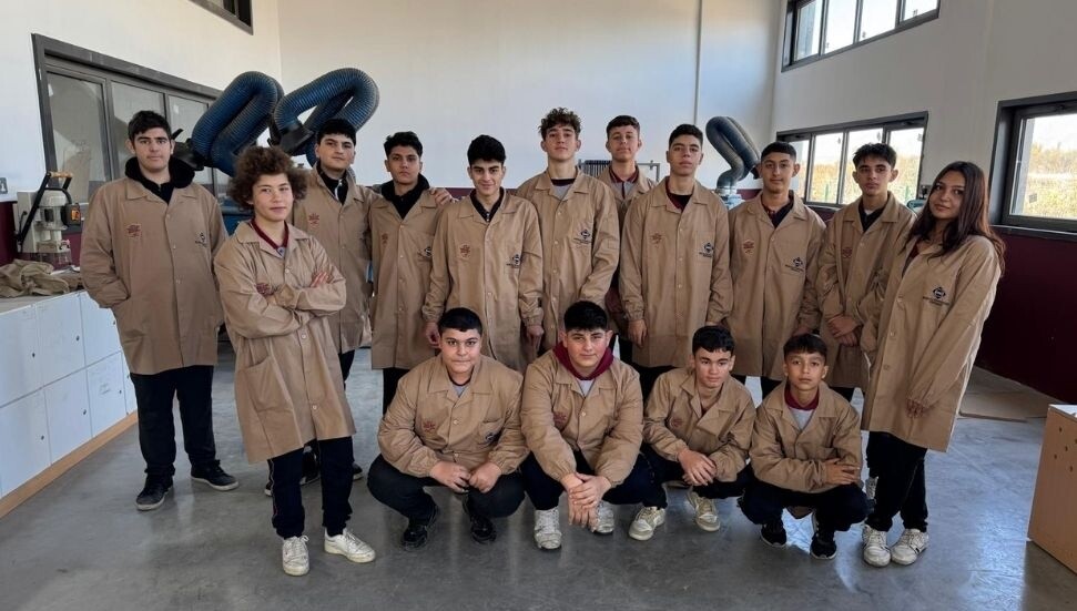 Kıbrıs Türk Mobilya Sanayicileri Derneği, meslek liselerine destek vermeye devam ediyor