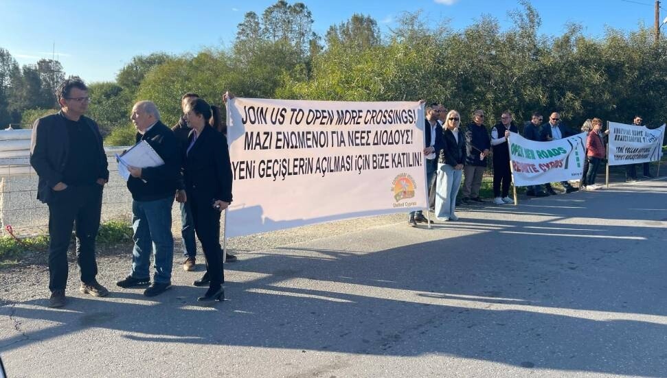 Metehan Sınır Kapısı’nda yeni geçiş kapılarının açılması amacıyla eylem düzenlendi