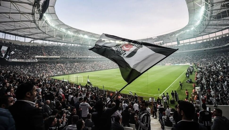 Beşiktaş: Hakemler ve bahis oynanan maçlar açıklanmalı
