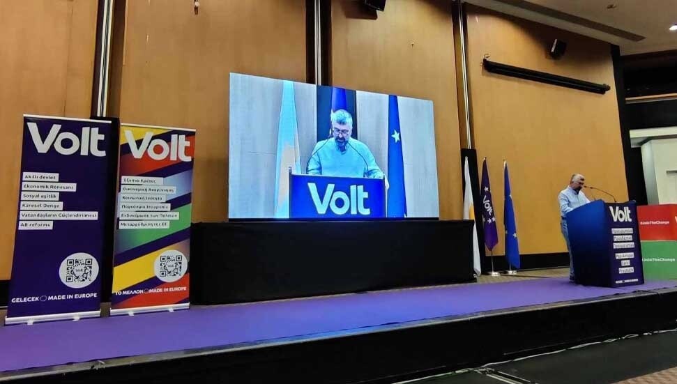 Murat Kanatlı: Kıbrıs bölünemeyecek kadar küçük ama tüm Kıbrıslılara yetecek kadar büyüktür