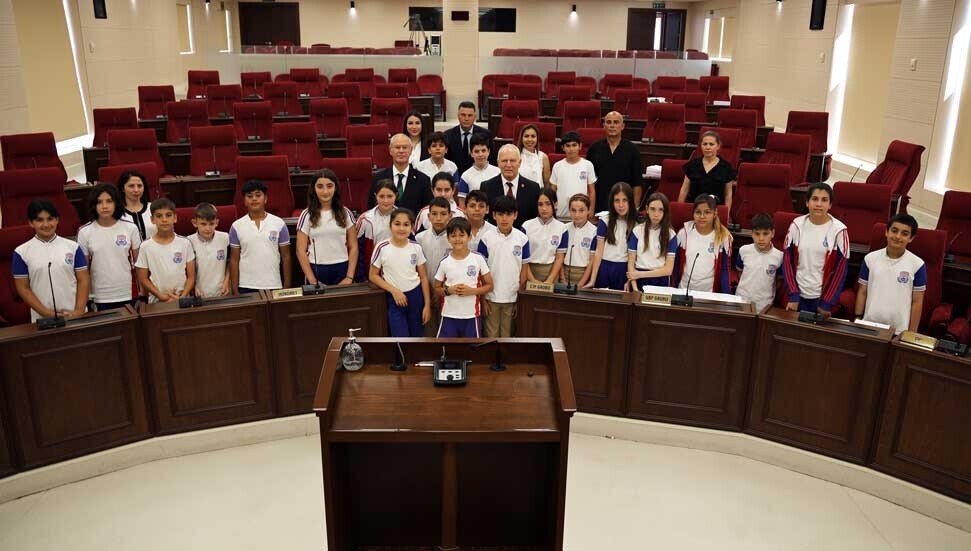 Mustafa Çağatay İlkokulu öğrencileri, Meclis’i ziyaret etti