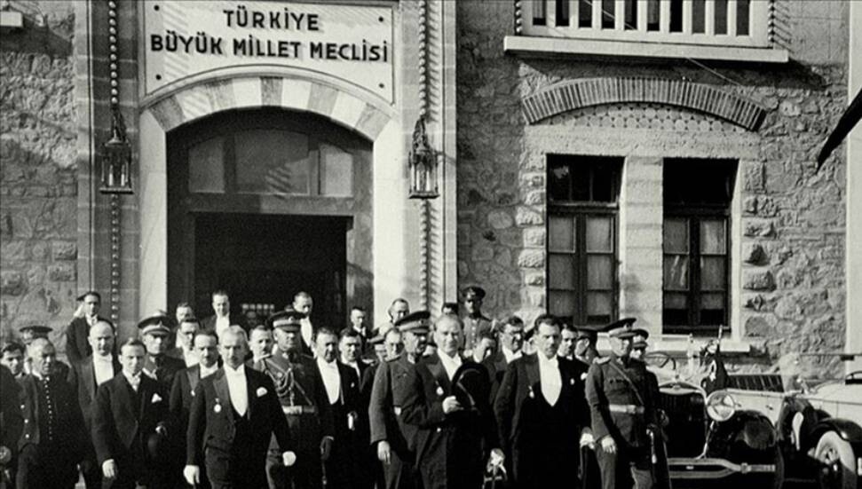 TBMM'nin açılışı, kurtuluş mücadelesinin en önemli safhalarından biri oldu