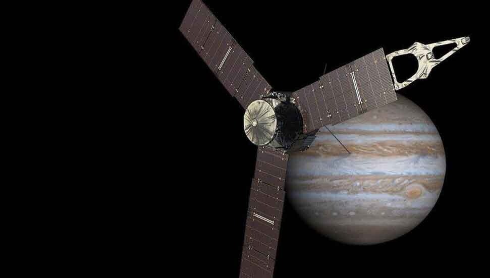 NASA'nın uzay aracı Juno, Jüpiter'in volkanik uydusu İo'ya ilerliyor